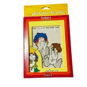 1981 KIRK‎ ALEXANDER FEDORA AND FRIENDS STAR PICTURE FRAME